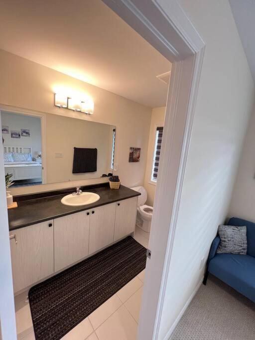 Brand New Luxurious 4B Townhouse