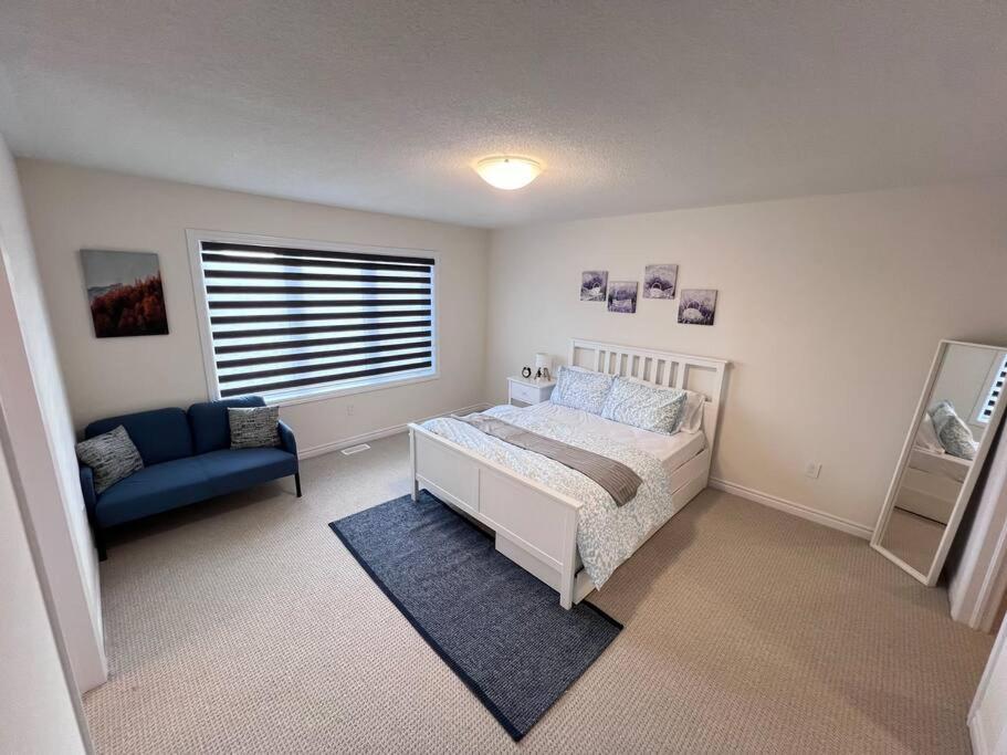 Brand New Luxurious 4B Townhouse
