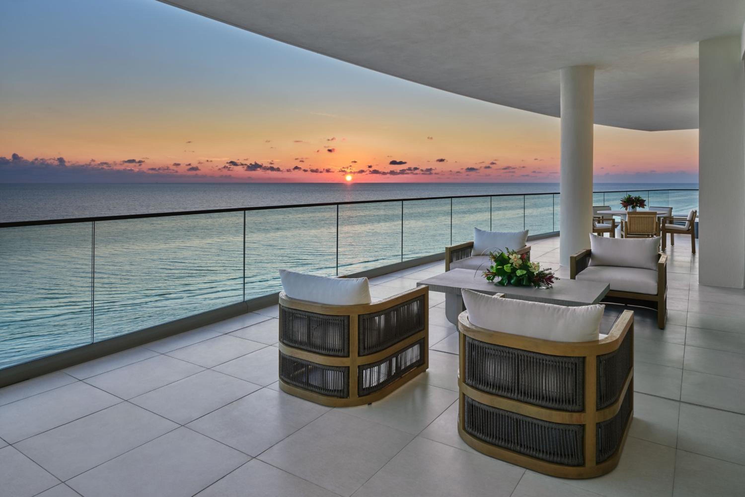 The St Regis Longboat Key Resort - Property Image 1