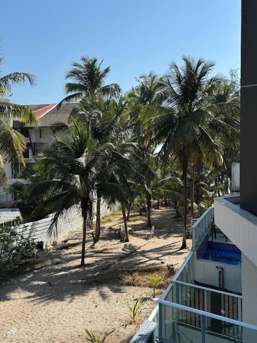 Luxo e conforto no coração de tudo ao lado do mar