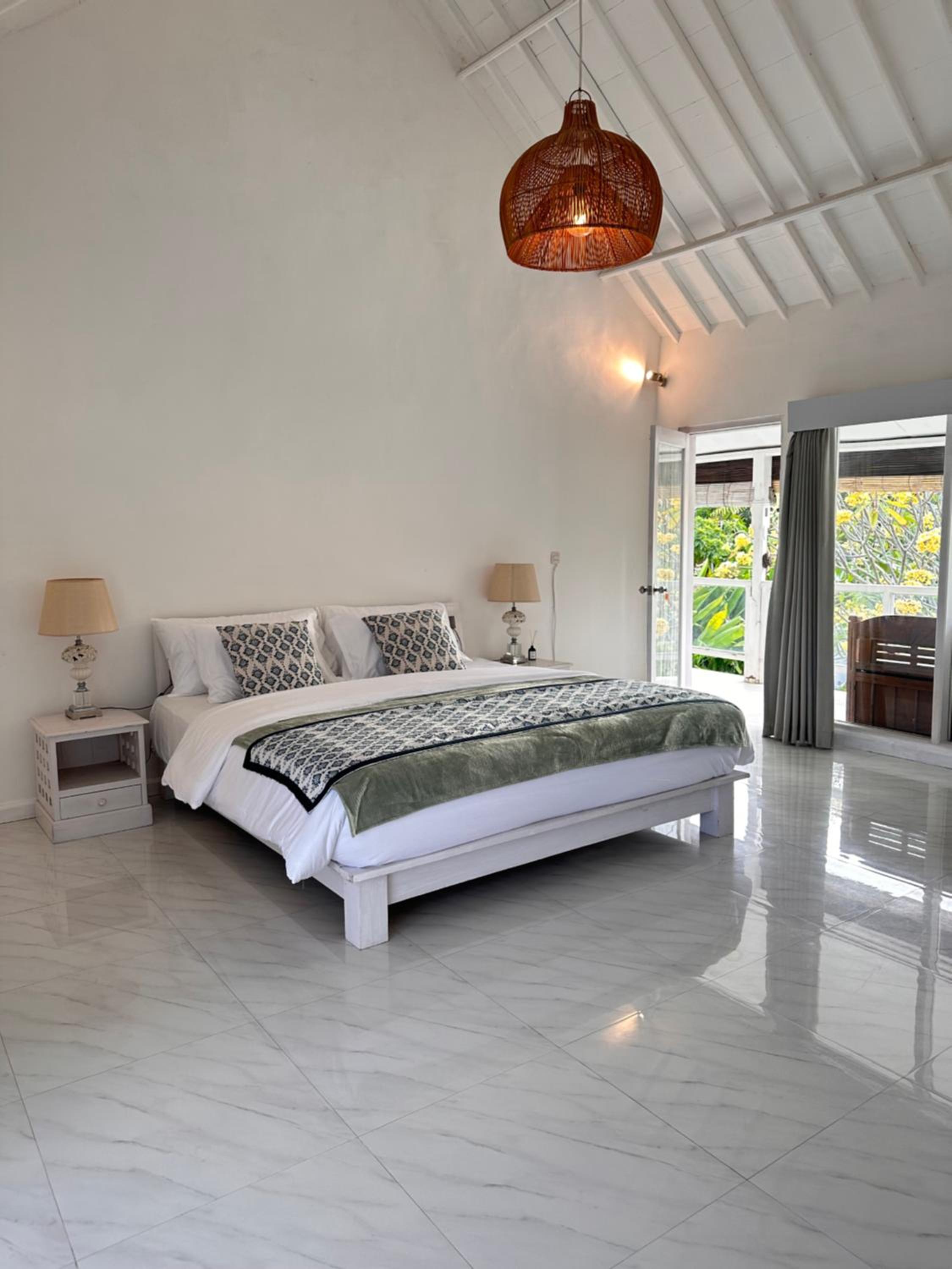 Greenhouse Villa