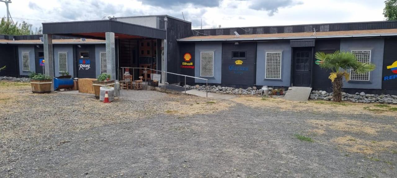 ZOE LODGE