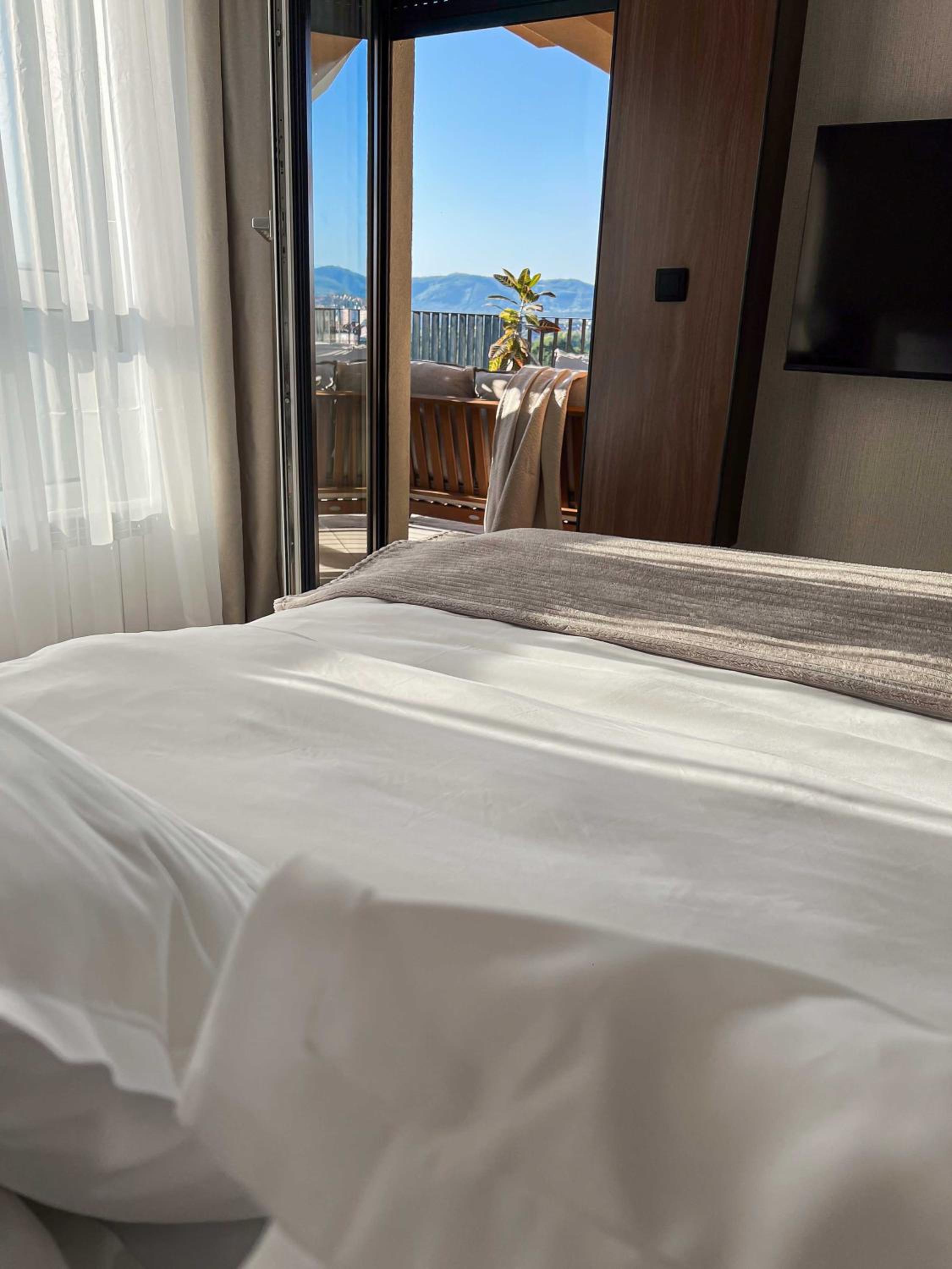 ZEST privè