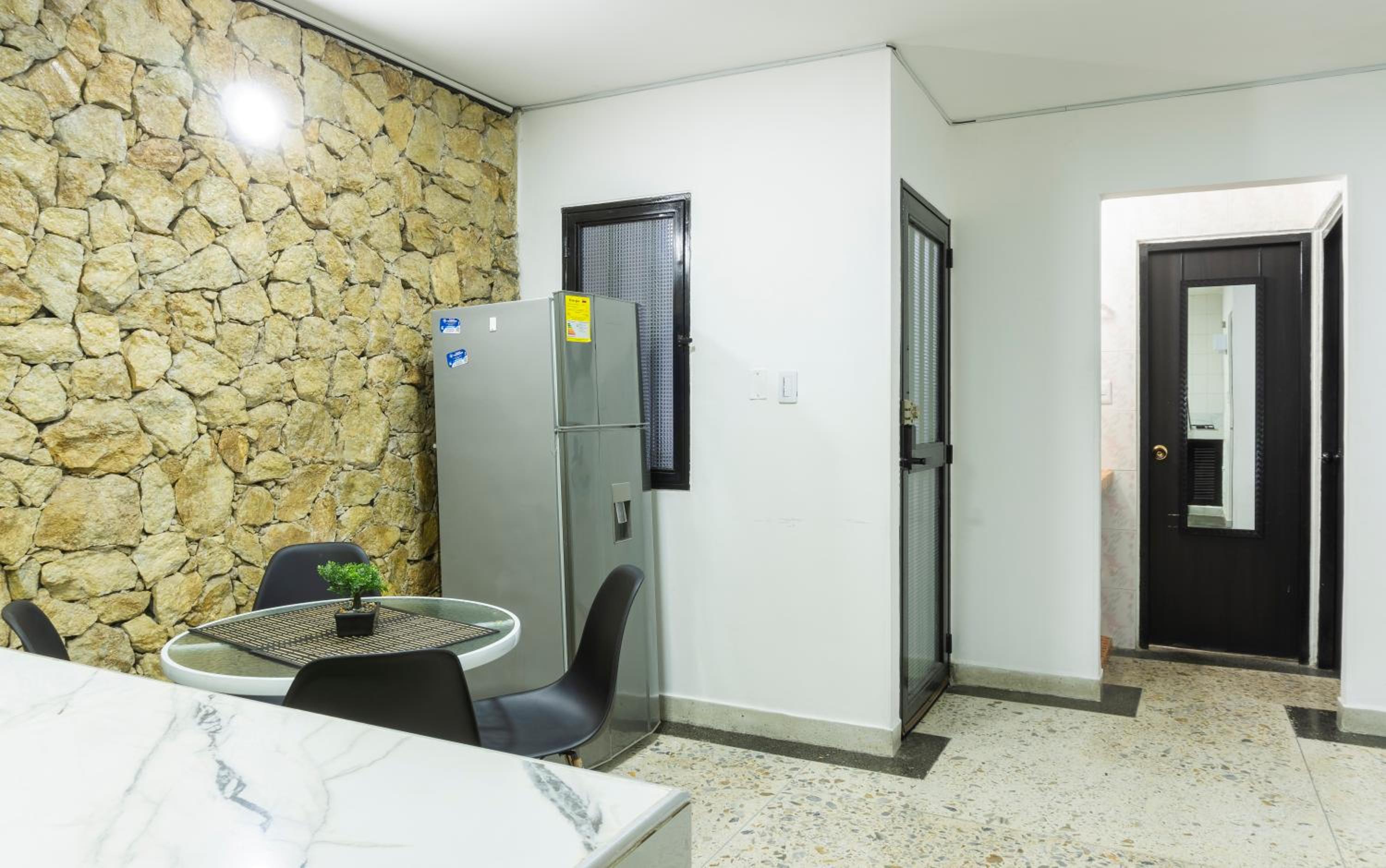 Apartamento Rodadero NO PAGAS MANILLA MAR A 250MTS