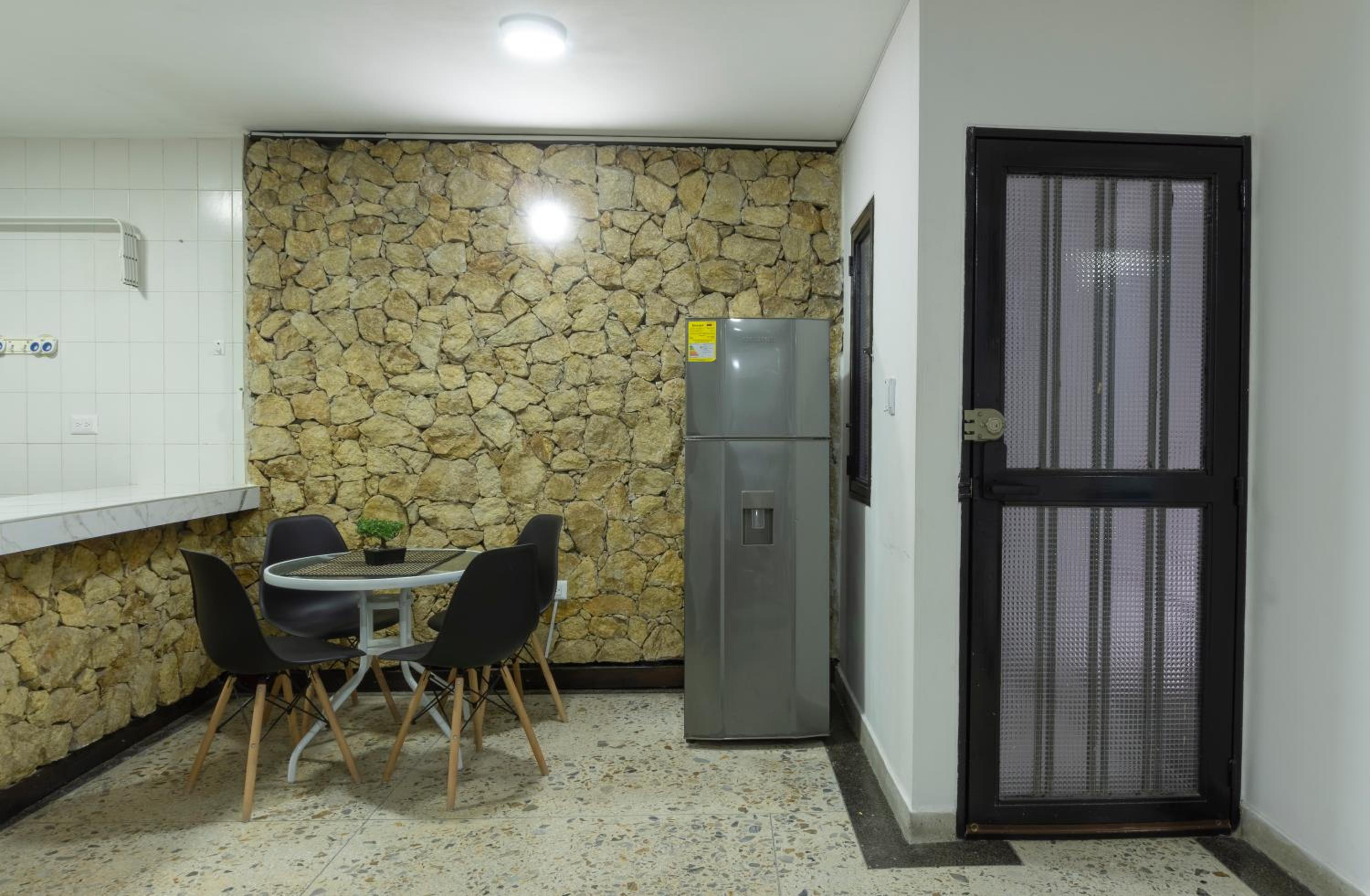 Apartamento Rodadero NO PAGAS MANILLA MAR A 250MTS