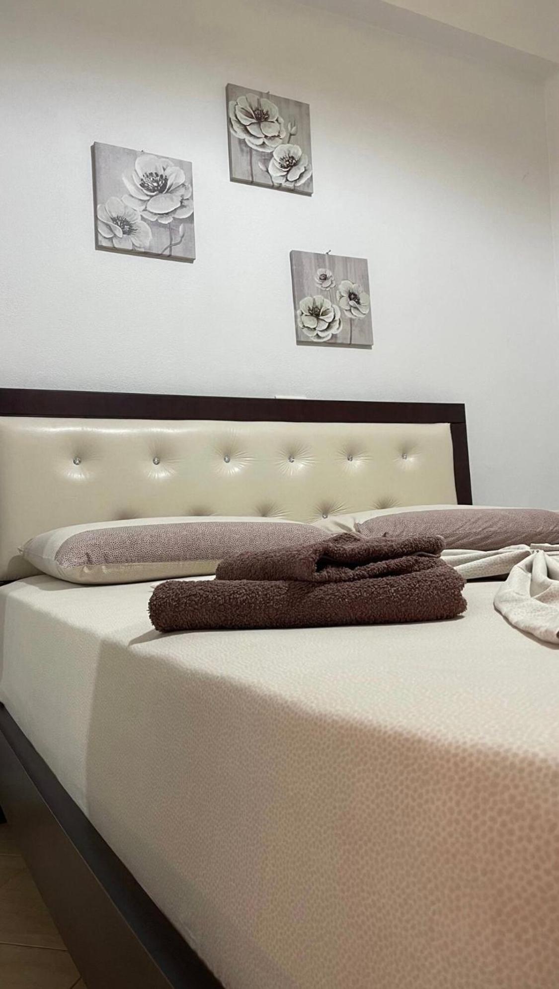 Vila Tani-2 Studios&Apartments Parking