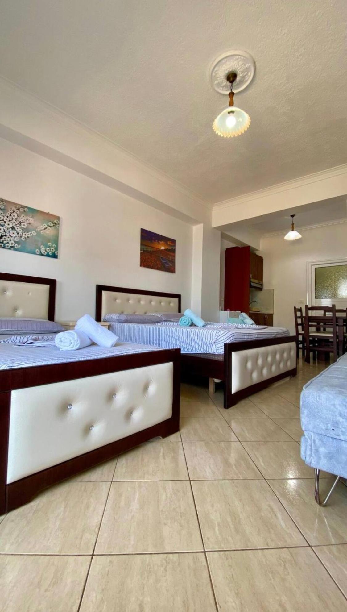 Vila Tani-2 Studios&Apartments Parking