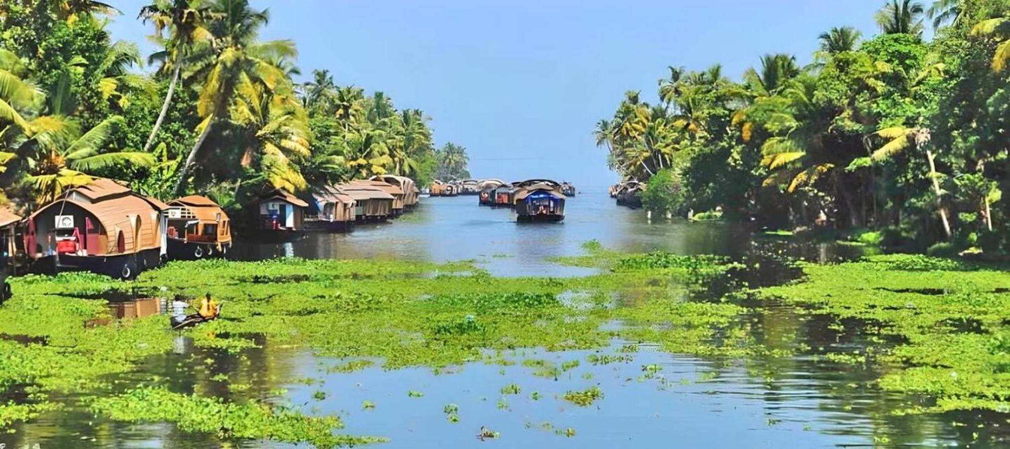 Alleppey Haven 3BR First Floor with Balcony & AC