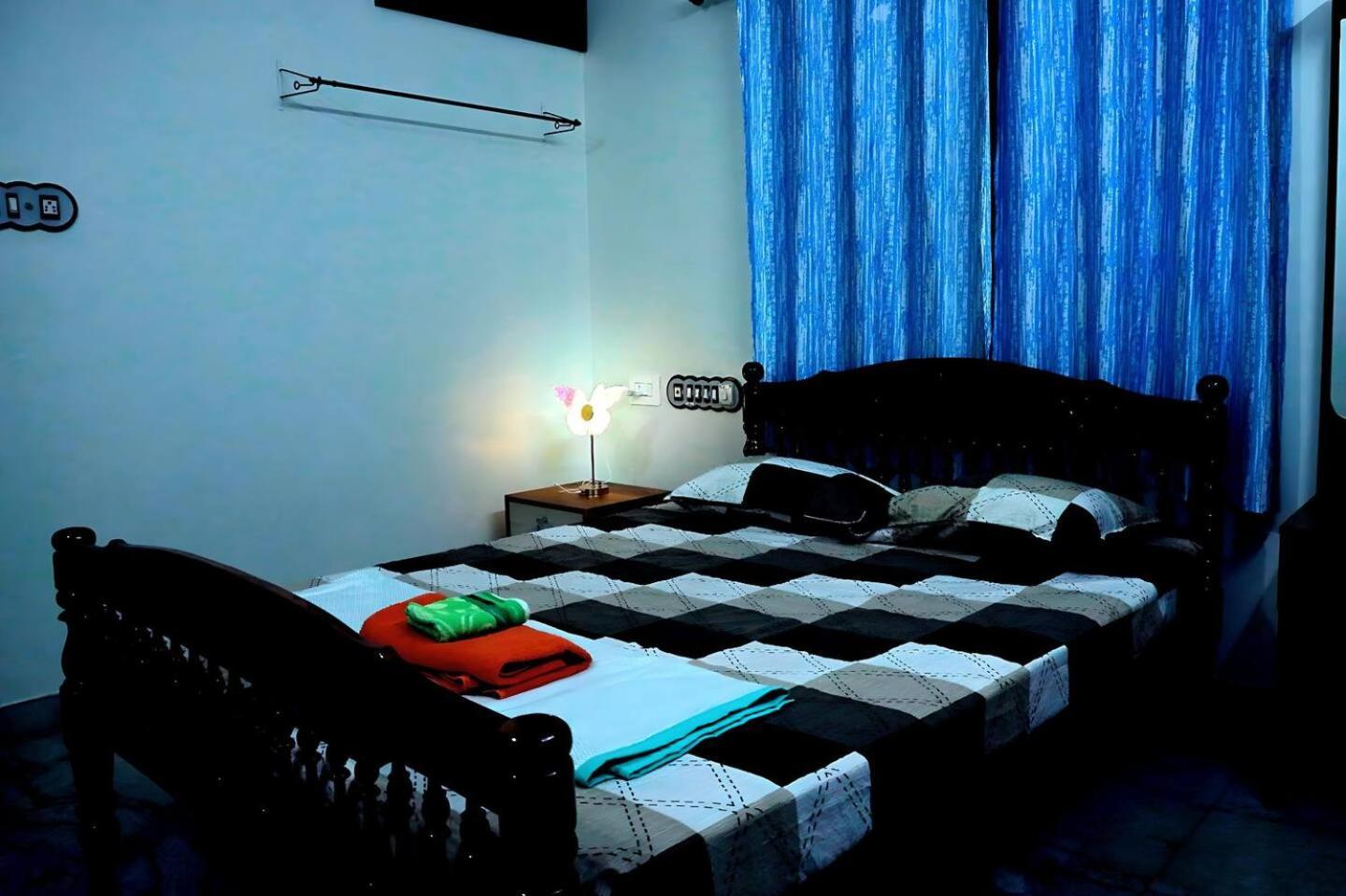 Alleppey Haven 3BR First Floor with Balcony & AC
