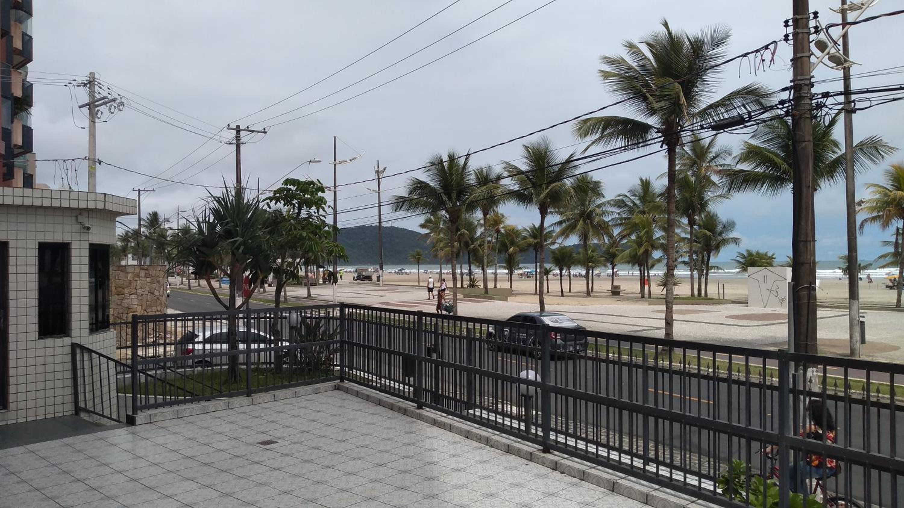 2 dorm Praia Grande disponível