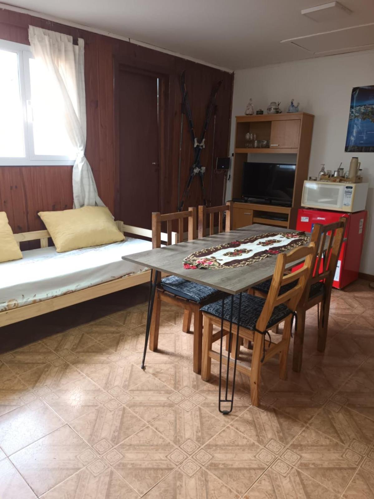 Microcentro de Ushuaia, estamos a una cuadra de la calle principal