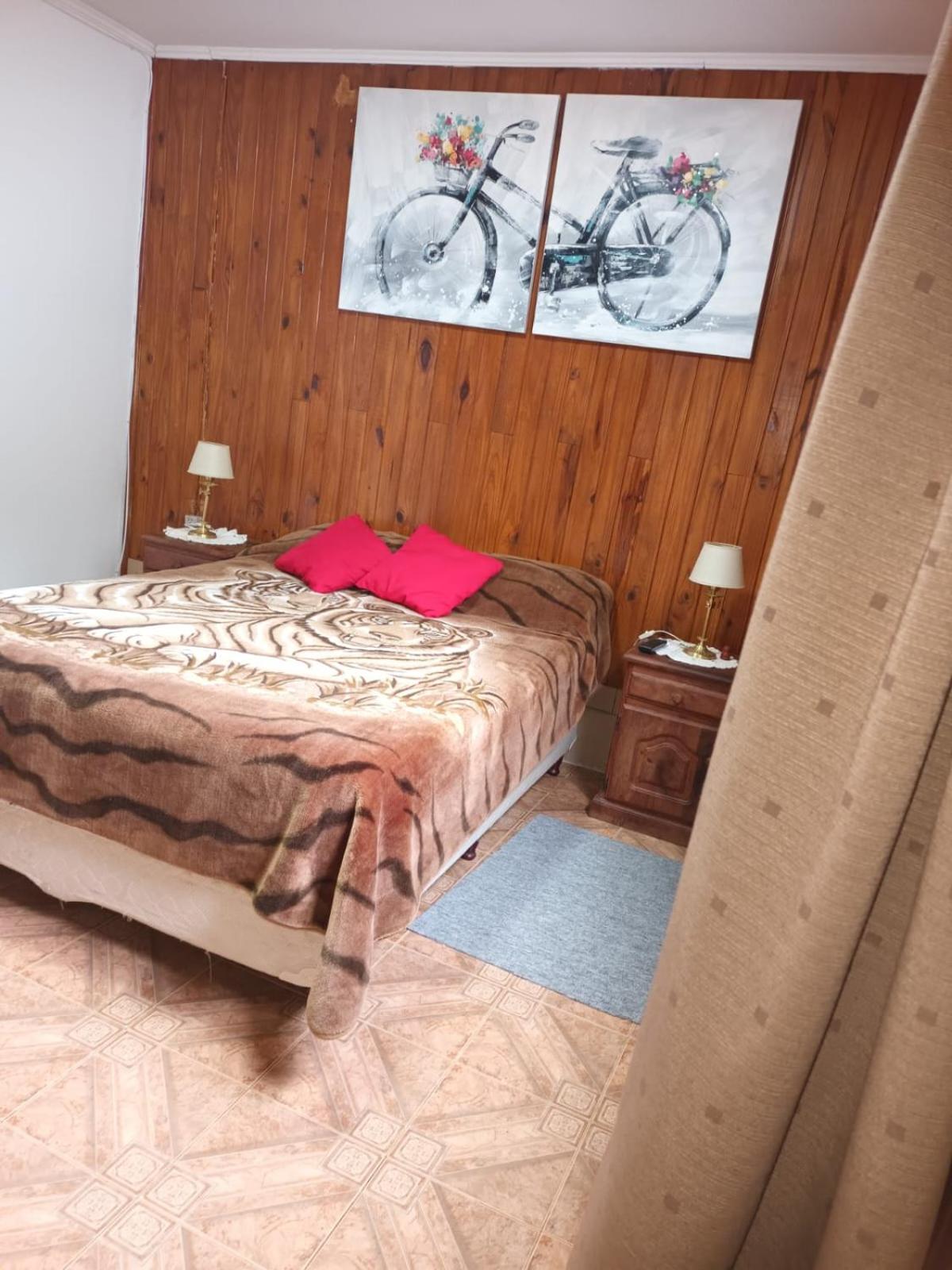 Microcentro de Ushuaia, estamos a una cuadra de la calle principal