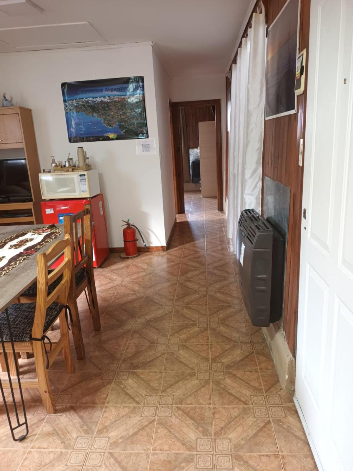Microcentro de Ushuaia, estamos a una cuadra de la calle principal