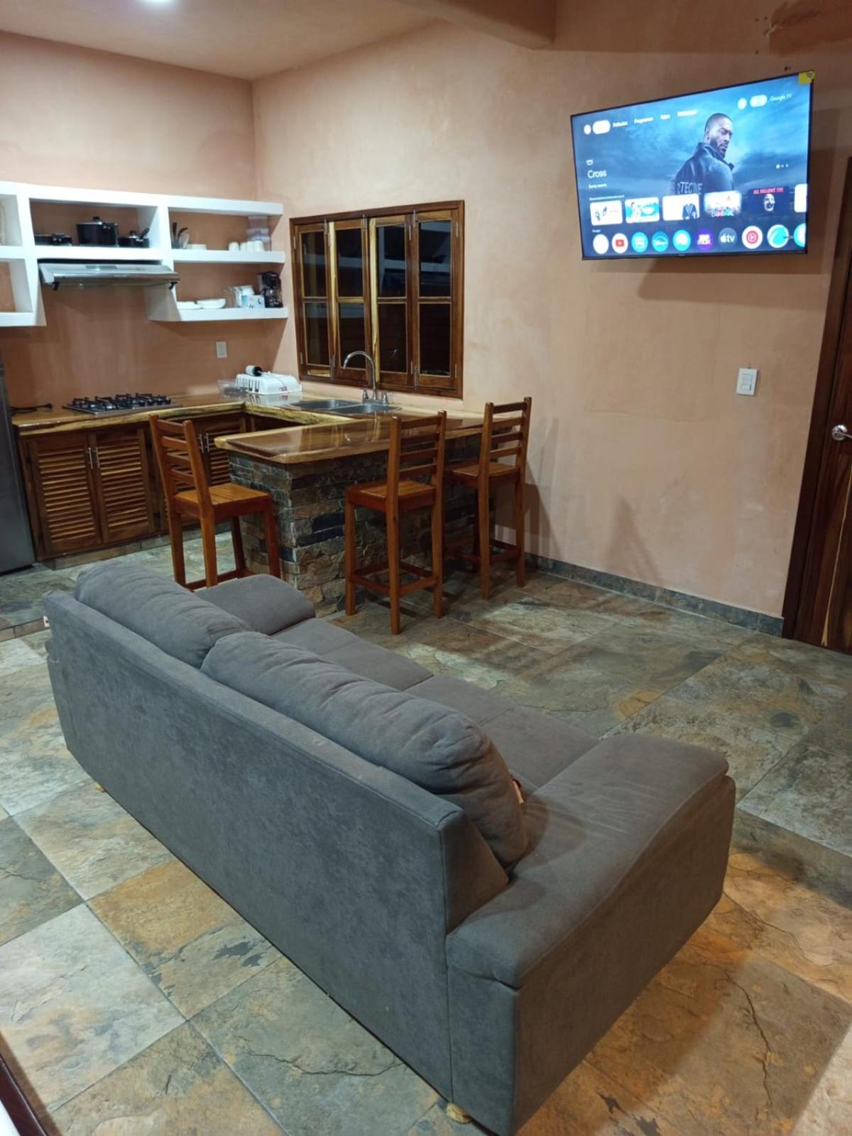 Casa XhunaXhia