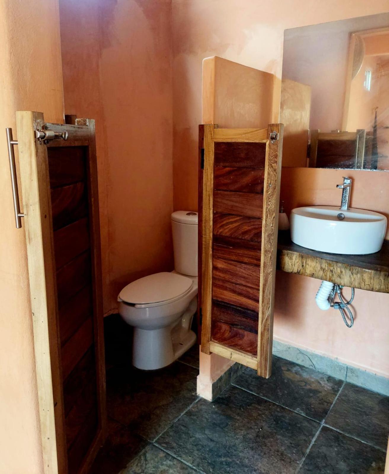 Casa XhunaXhia