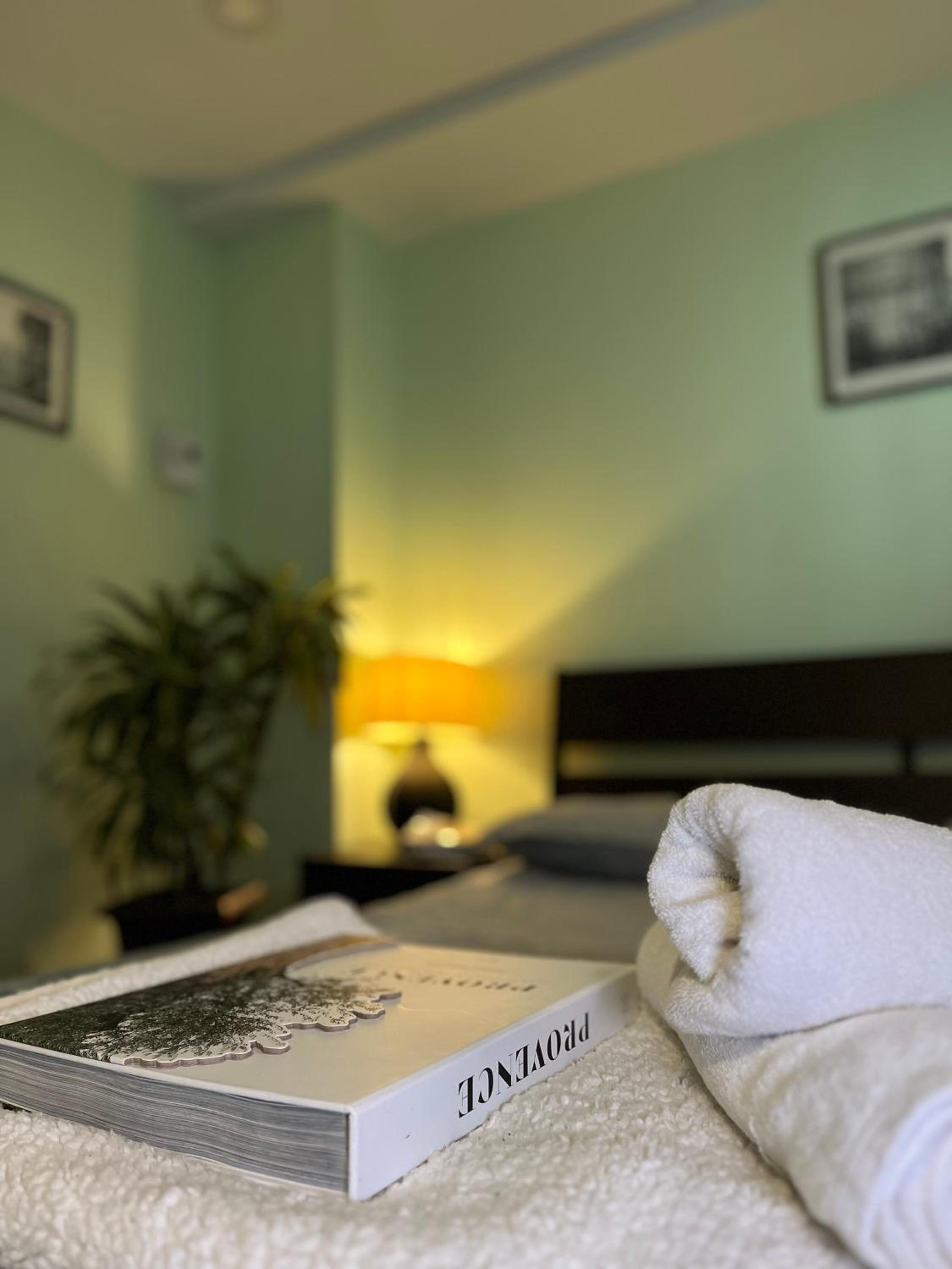 Logement complet, proche métro, parking gratuit