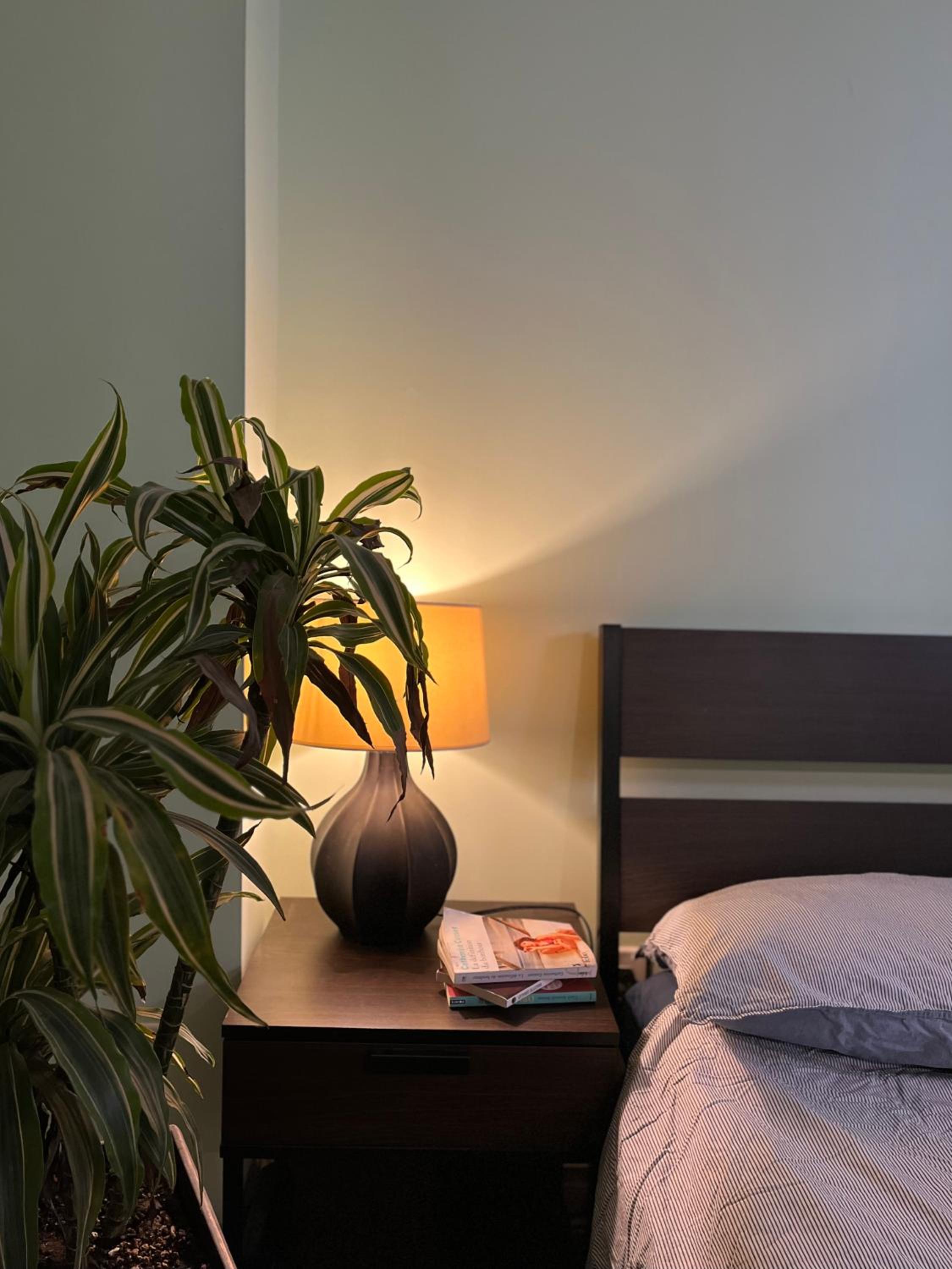 Logement complet, proche métro, parking gratuit