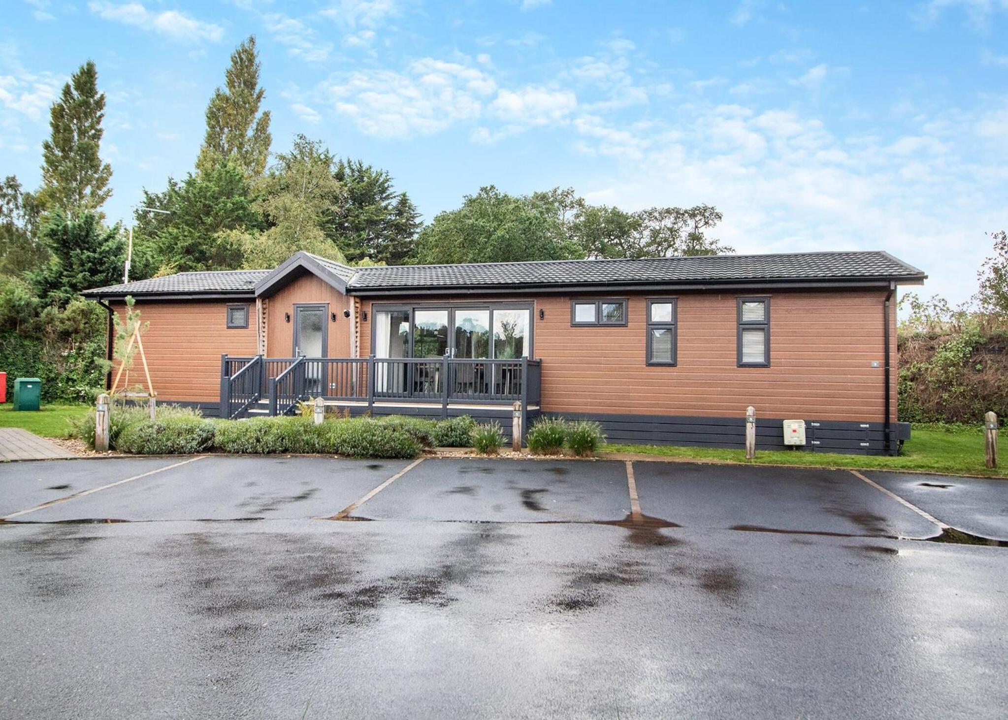 Hotel Norfolk Woods Resort And Spa