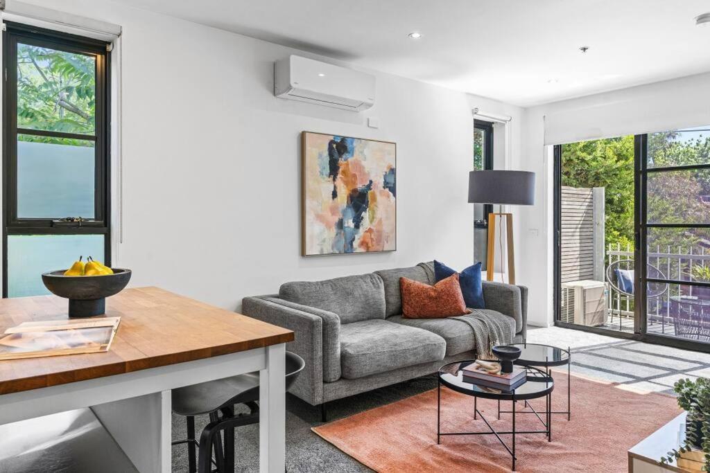 Barkly Beachside Escape