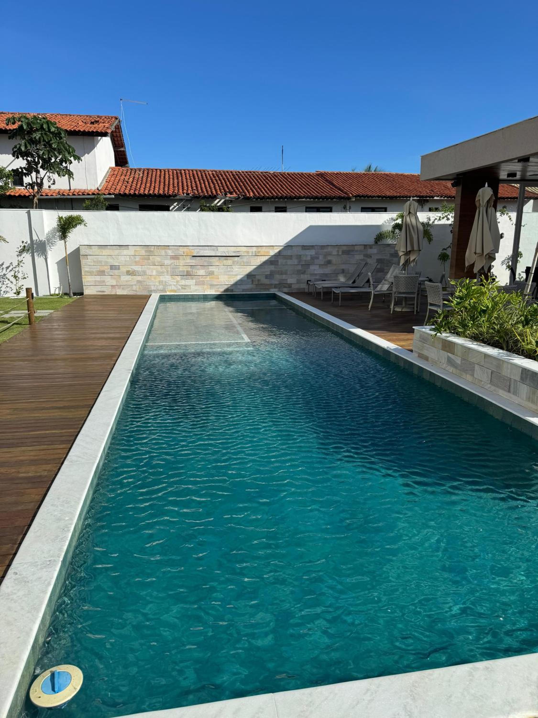 Lindo Apto Águas de Guarajuba