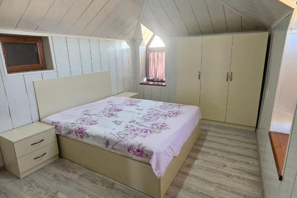 Nardaranda 3 Mərtəbəli Villa