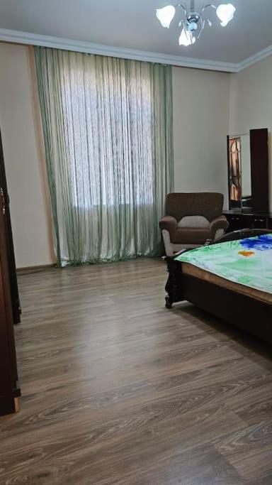 Nardaranda 3 Mərtəbəli Villa