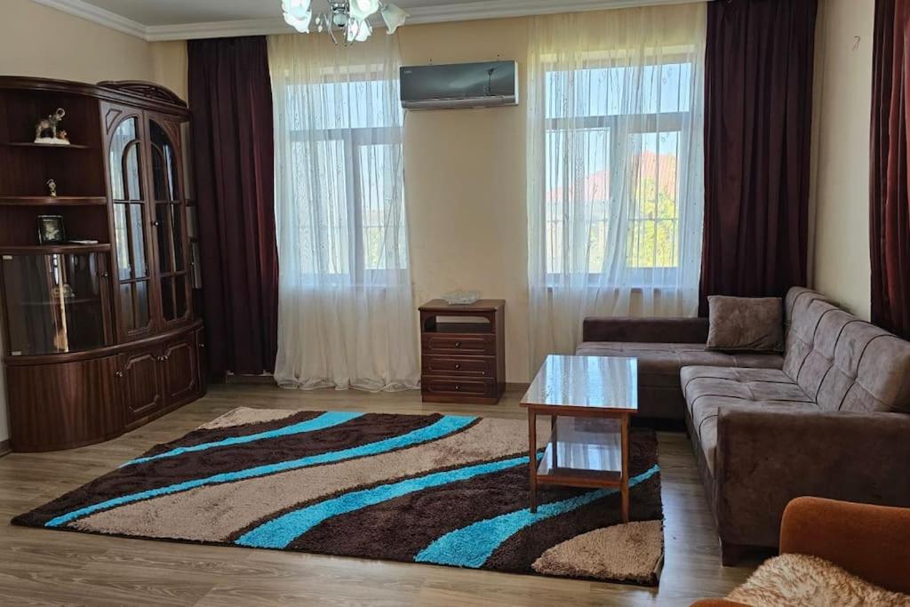 Nardaranda 3 Mərtəbəli Villa