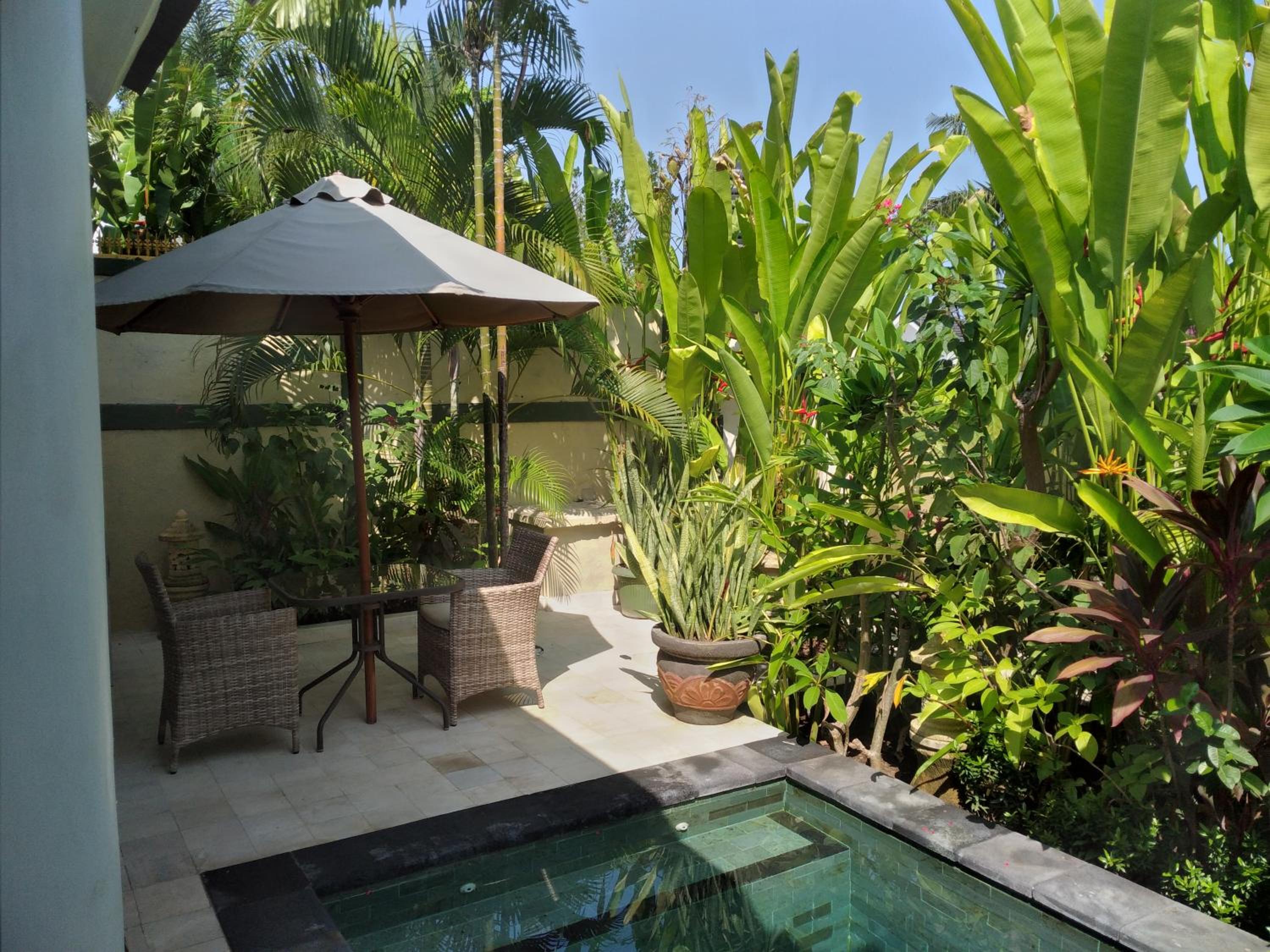 Lovina Garden Retreat