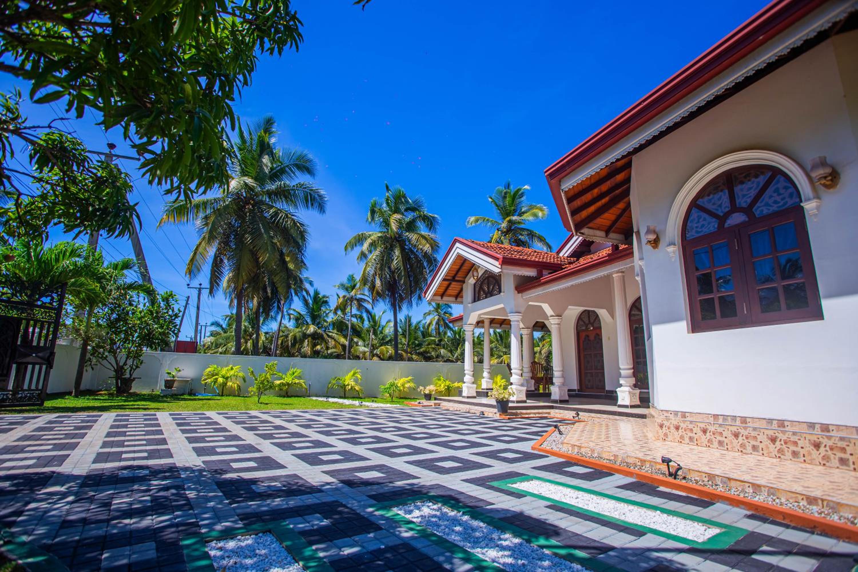 Chilaw D&D Holiday Home view 2
