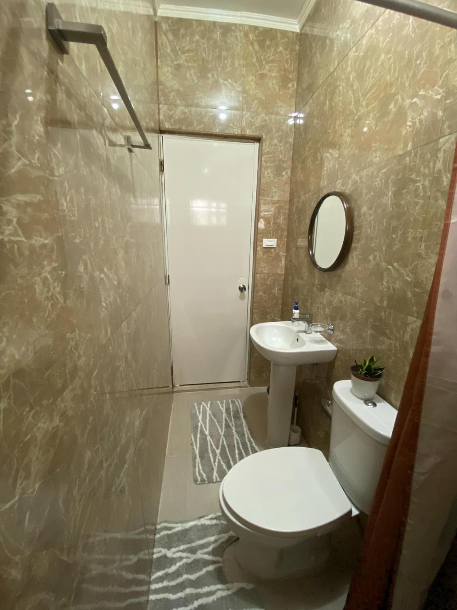 Ems Staycation Home in Panorama Davao- 3BR-2BA-Wifi&Netflix-6PAX view 5
