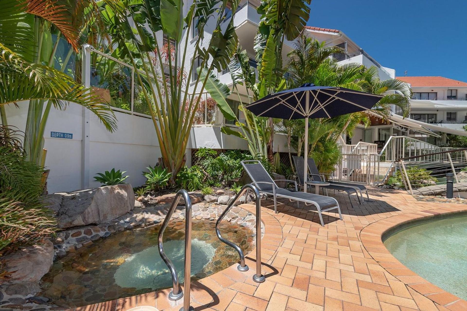 145 'Noosa International' 1 Edgar Bennett Noosa He