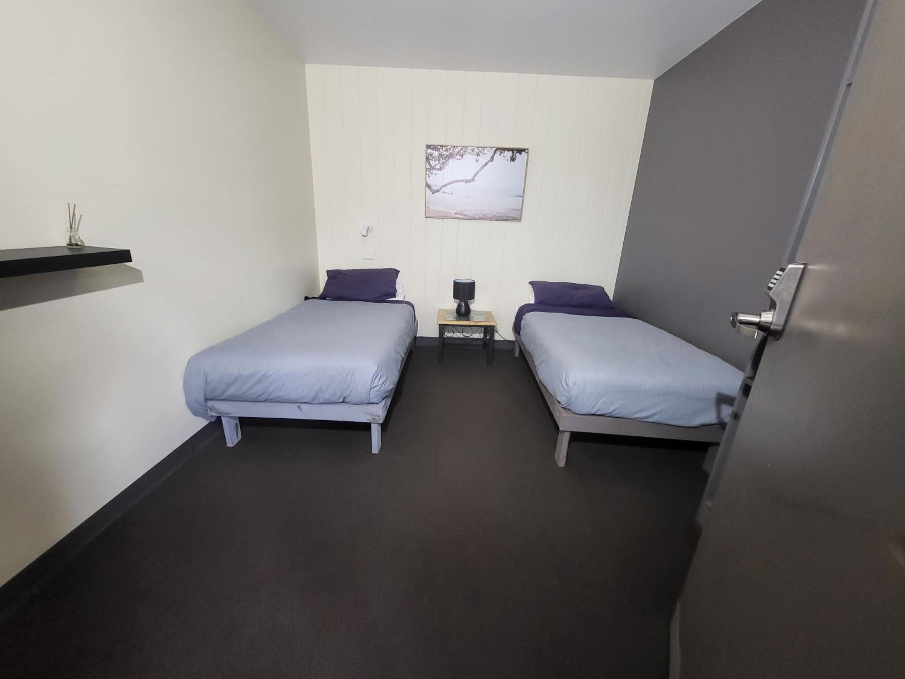 Swansea Backpackers