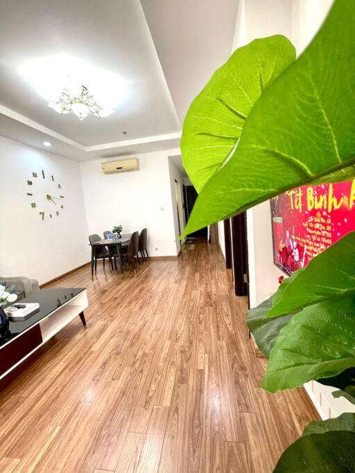 Căn hộ cao cấp 2PN T1 vinhomes Times City