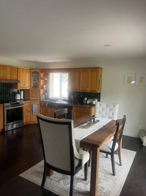 Taurean Vines Guest house