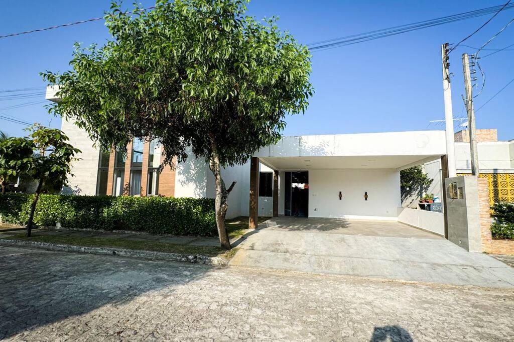 Casa requintada(20 pessoas)Condomínio Águas Mansas