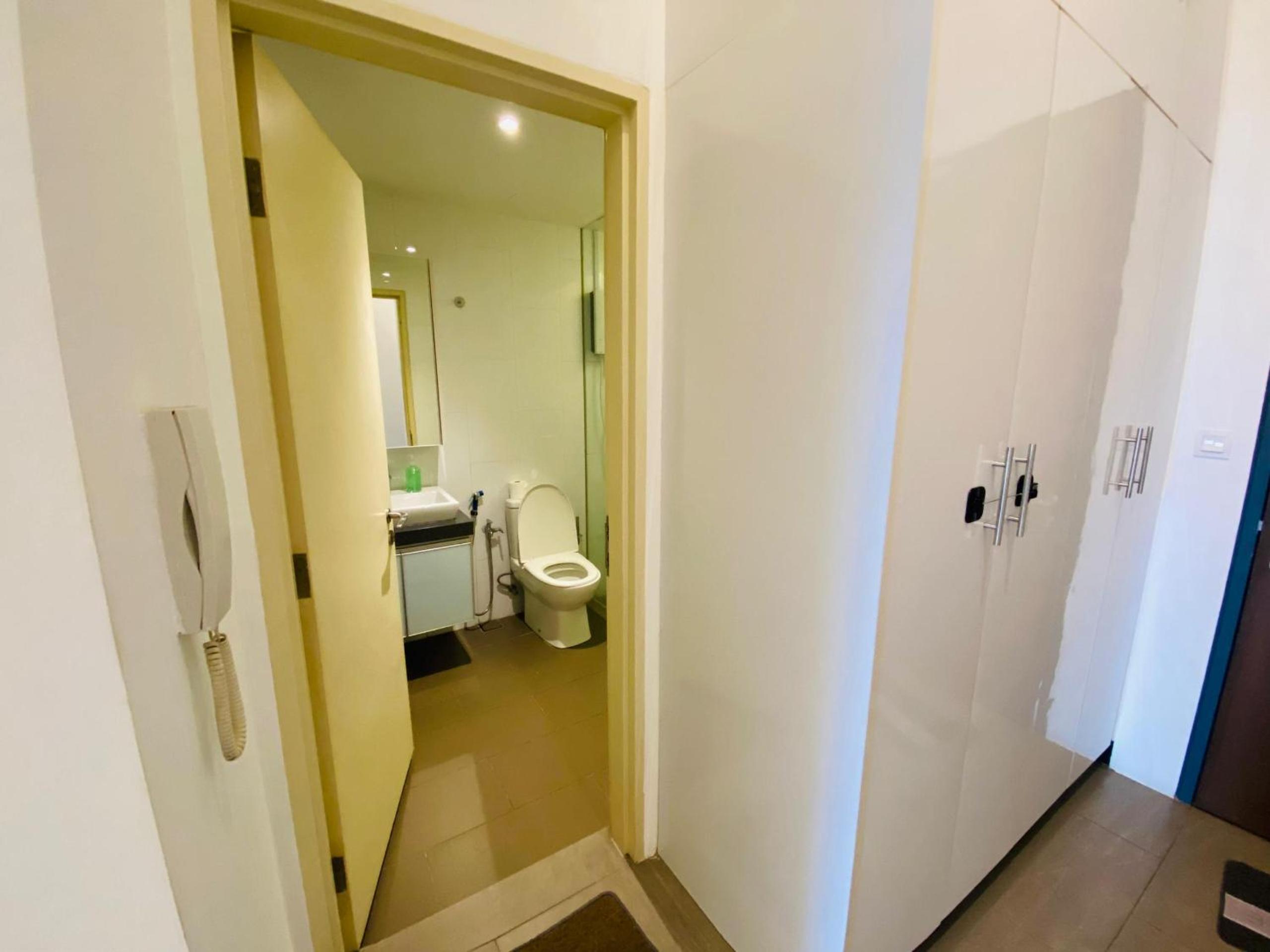 EST Bangsar KL Sentral by DeUrban