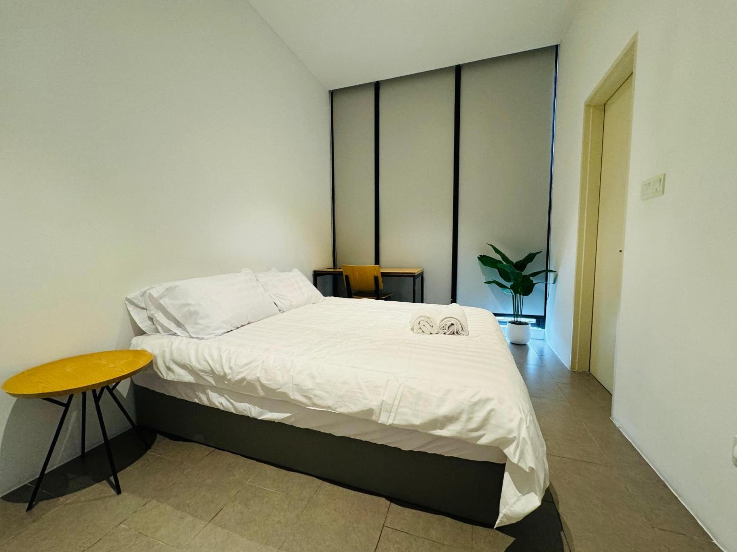 EST Bangsar KL Sentral by DeUrban