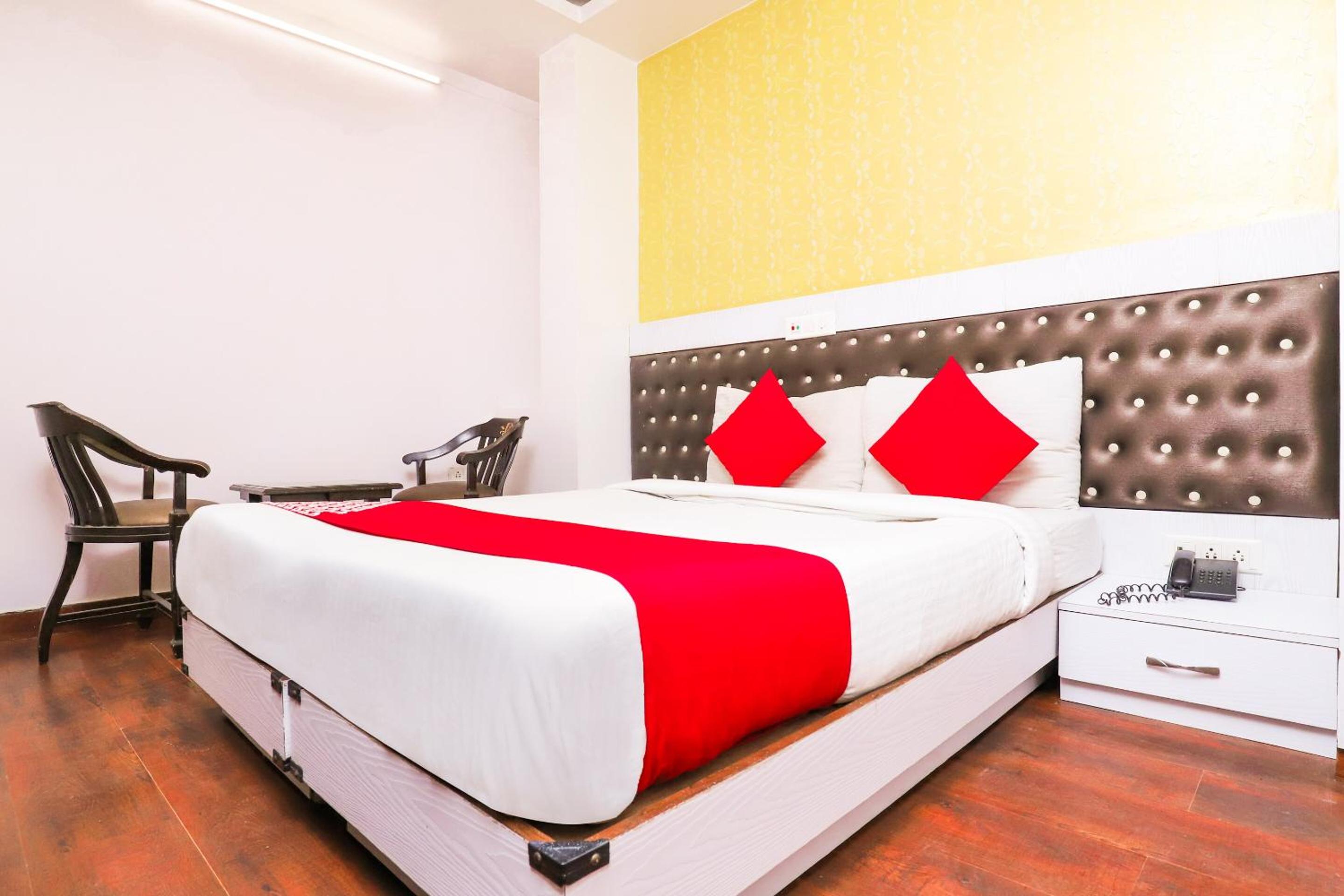 Hotel O Sehej Continental