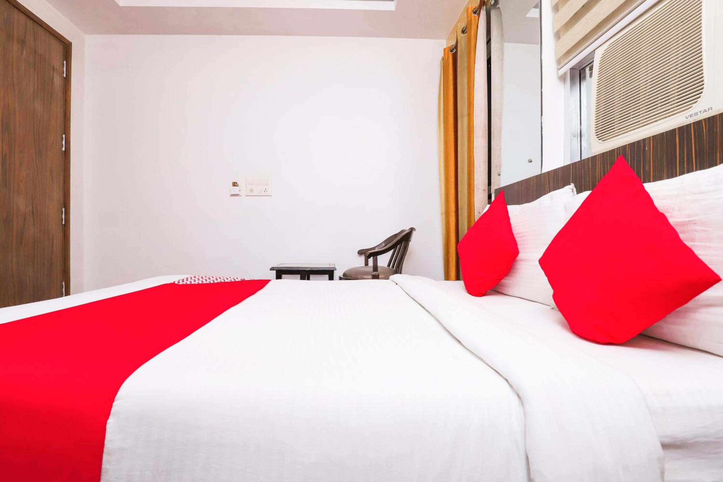 Hotel O Sehej Continental