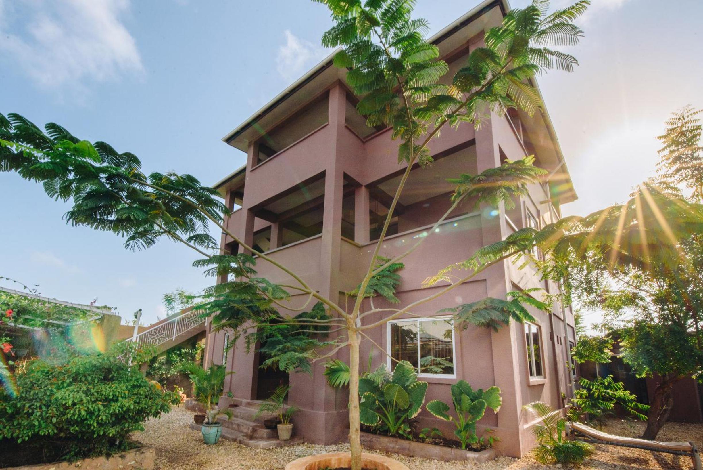 Binta Boutique Hotel - Small Oasis near Nungwi Beach