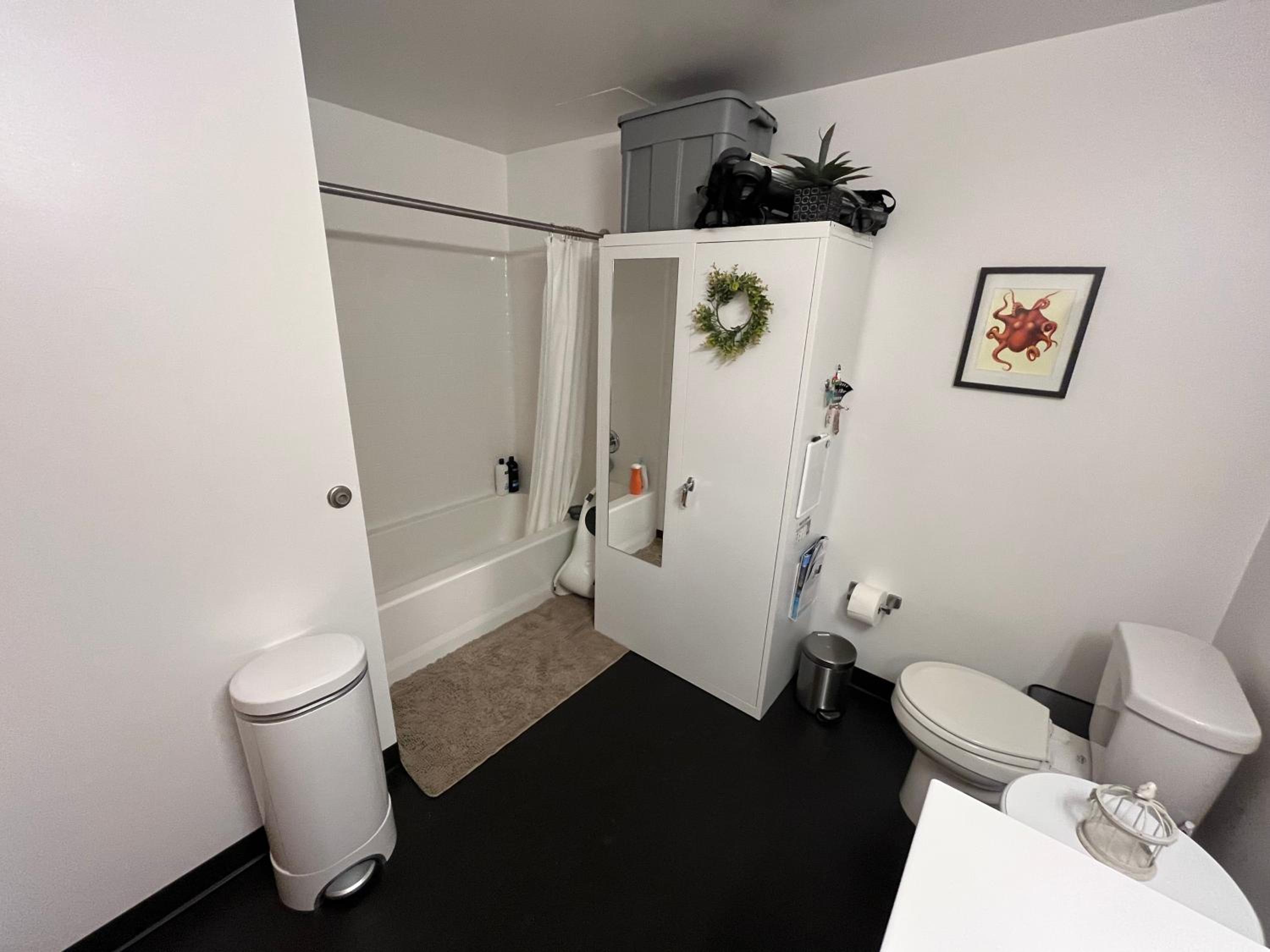 Photo 8