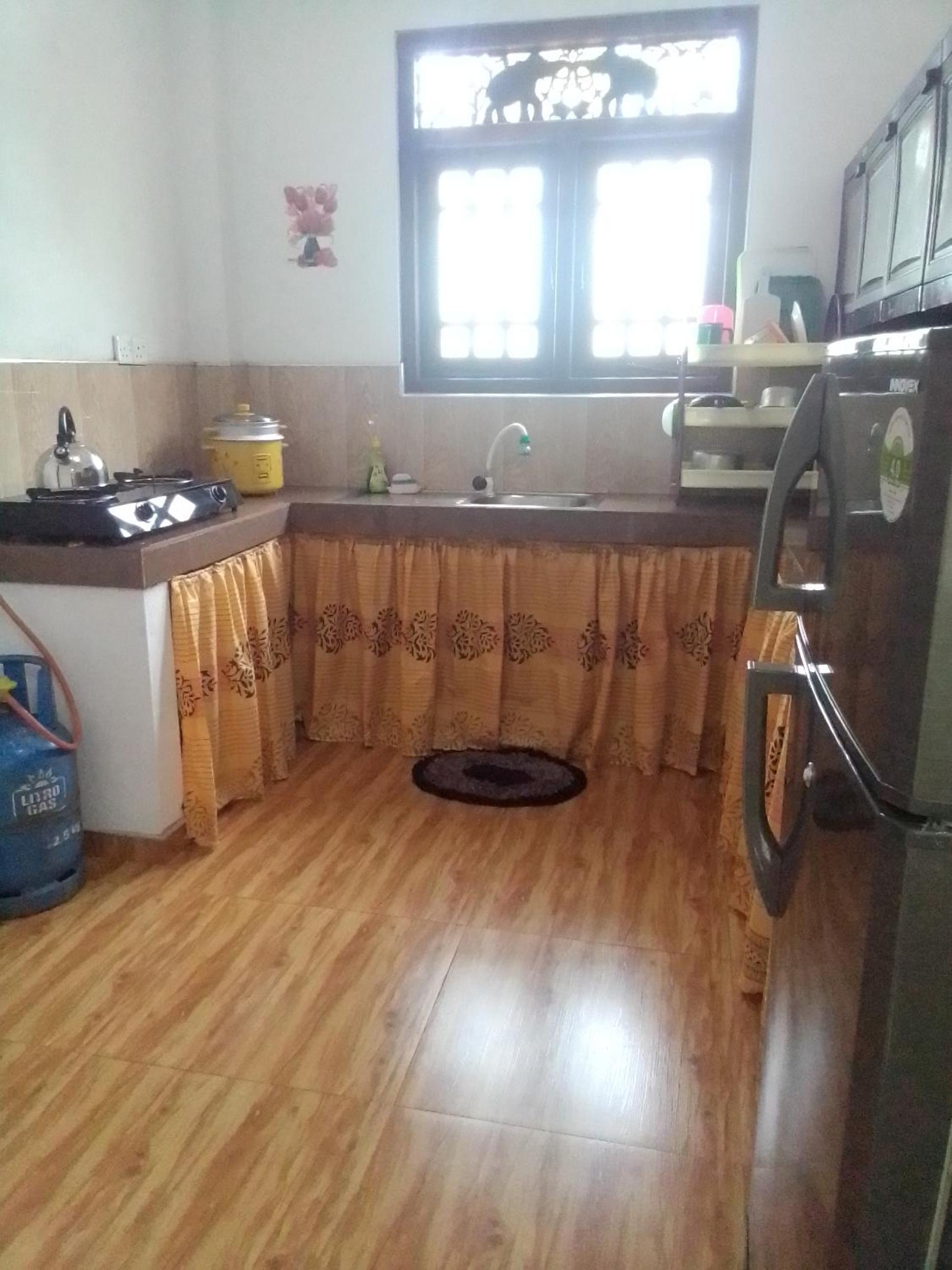 Villa Tharu Hikkaduwa