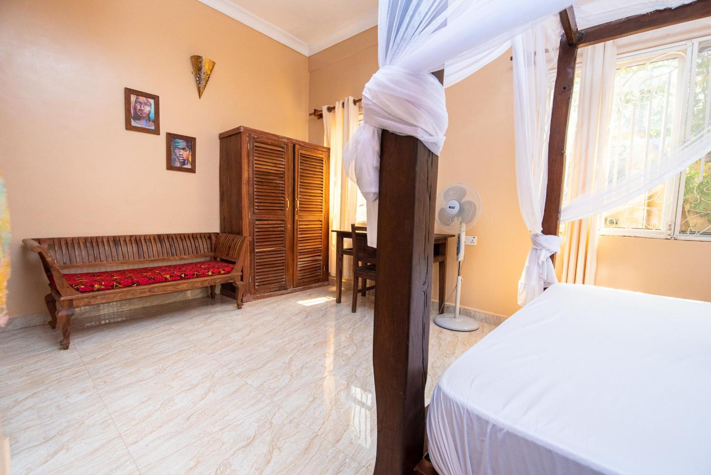 Binta Boutique Hotel - Small Oasis near Nungwi Beach