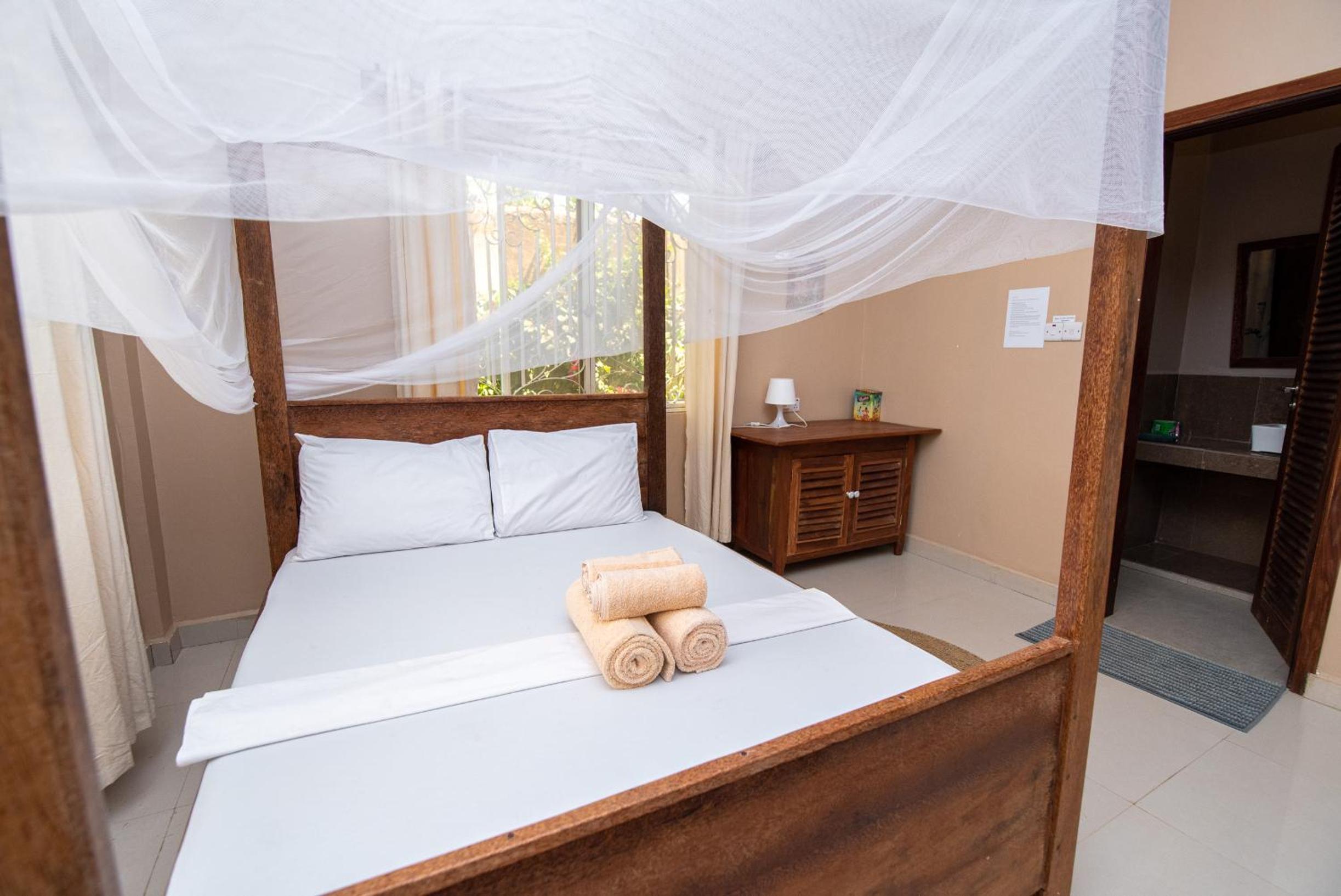 Binta Boutique Hotel - Small Oasis near Nungwi Beach