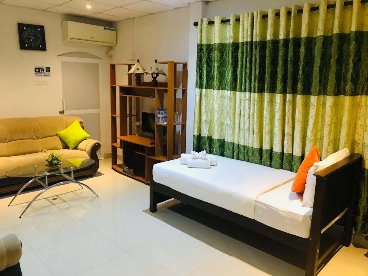 Diva Villa Airport Transit Hotel