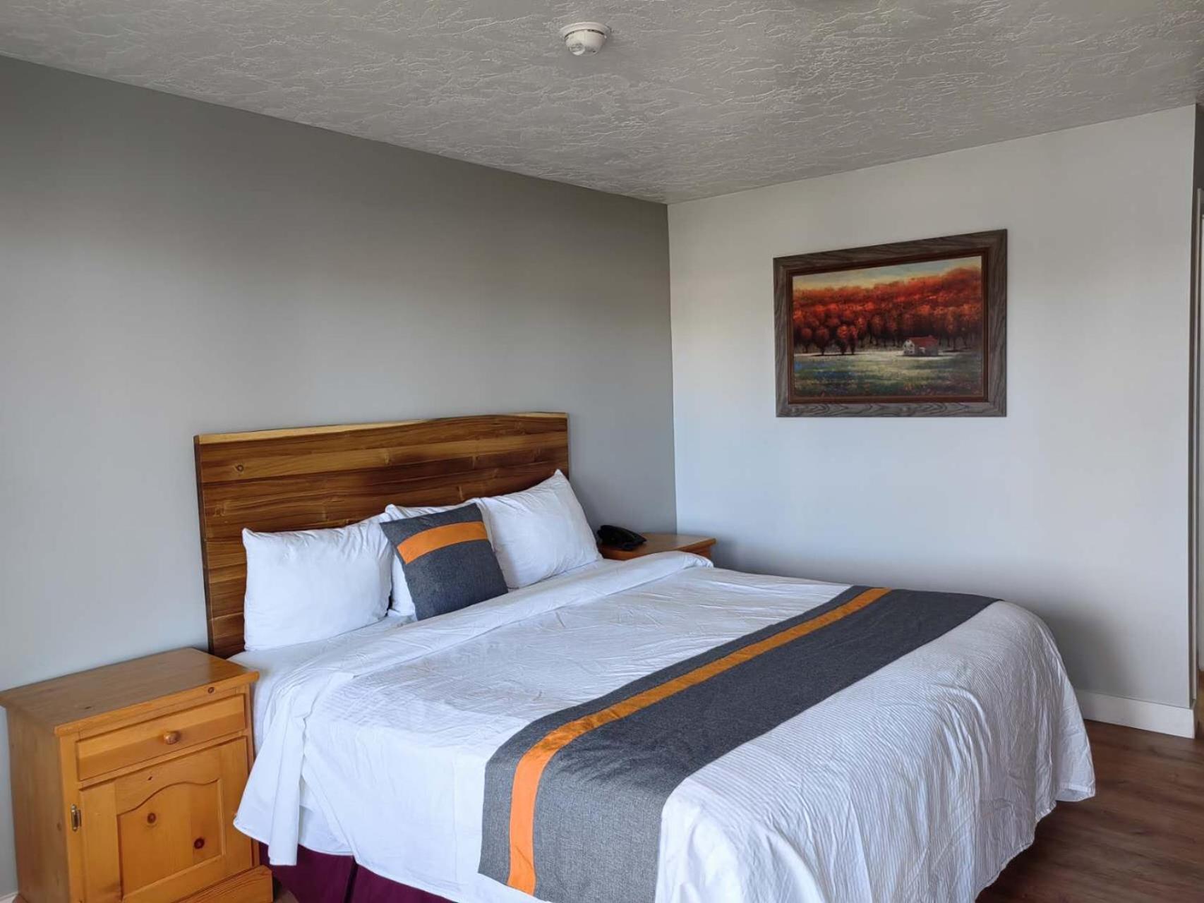 Harbour Light Motel