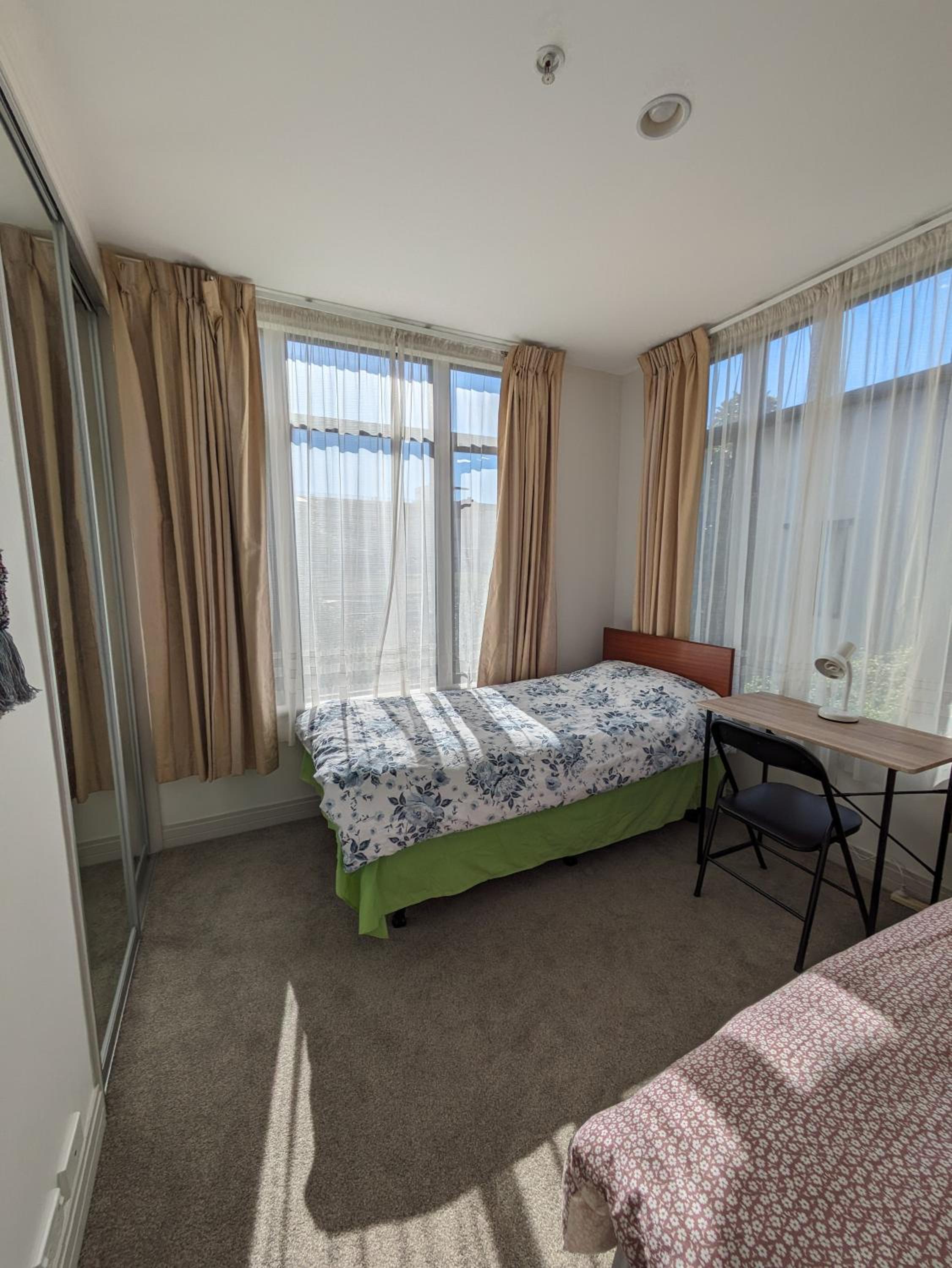 Newmarket Homestay - Twin Room