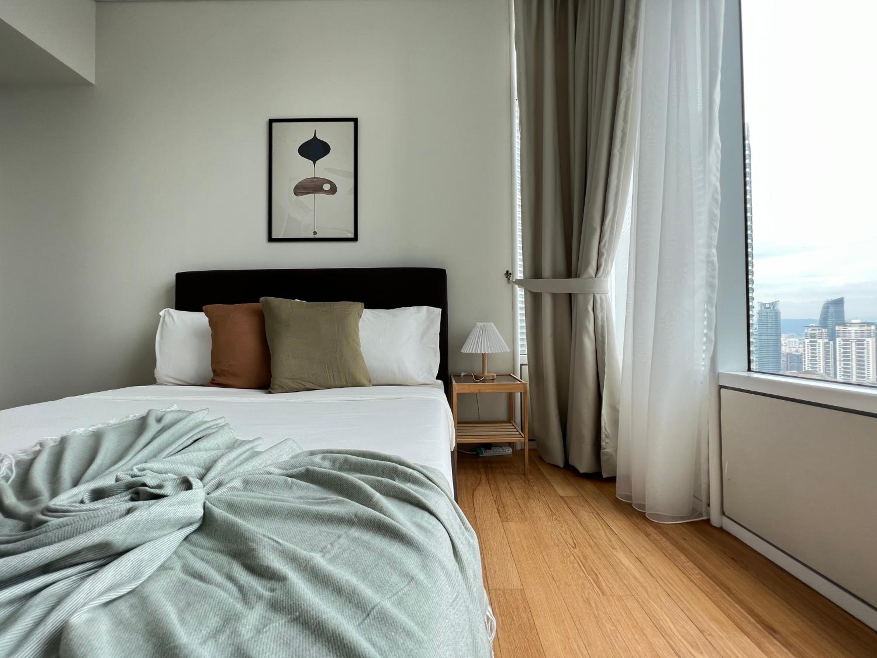 Sky Suites Charming 3BR Suite KLCC View
