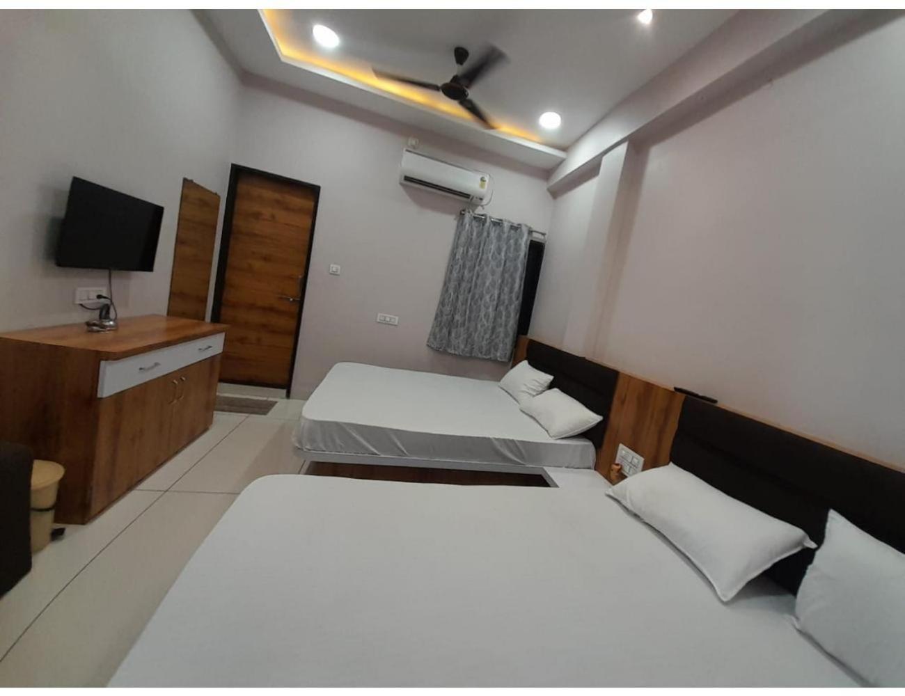 Hotel Mahadev Kripa, Kothi