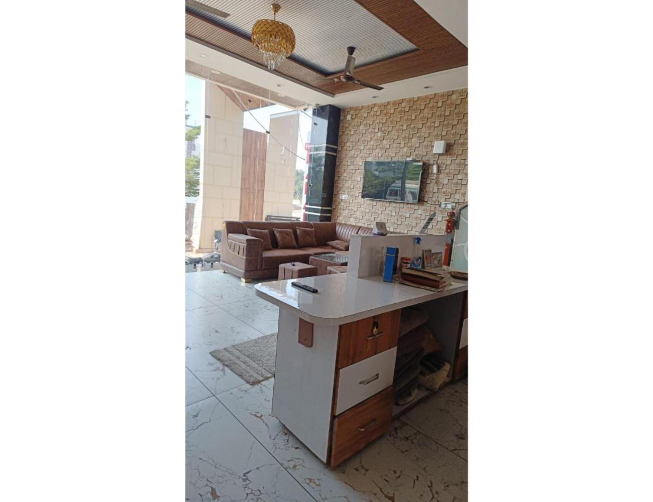 Hotel Mahadev Kripa, Kothi